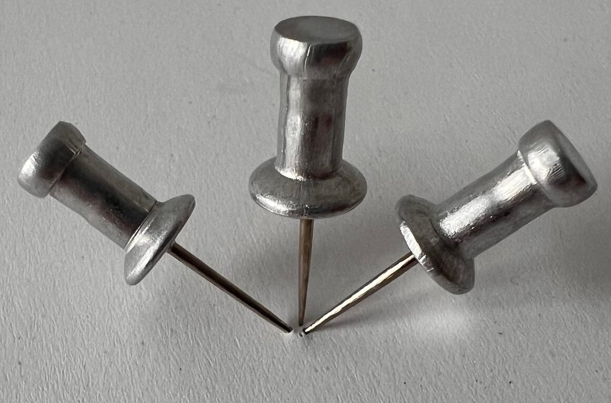 500Pcs Thumbtacks Push Pins Board Staal Push Pin Duim Tacks Anti-Roest en Herbruikbare Plastic Hoofd 500Pcs Thumbtacks Push Pins Board Staal Push Pin Duim Tacks Anti-Roest en Herbruikbare Plastic Hoofd